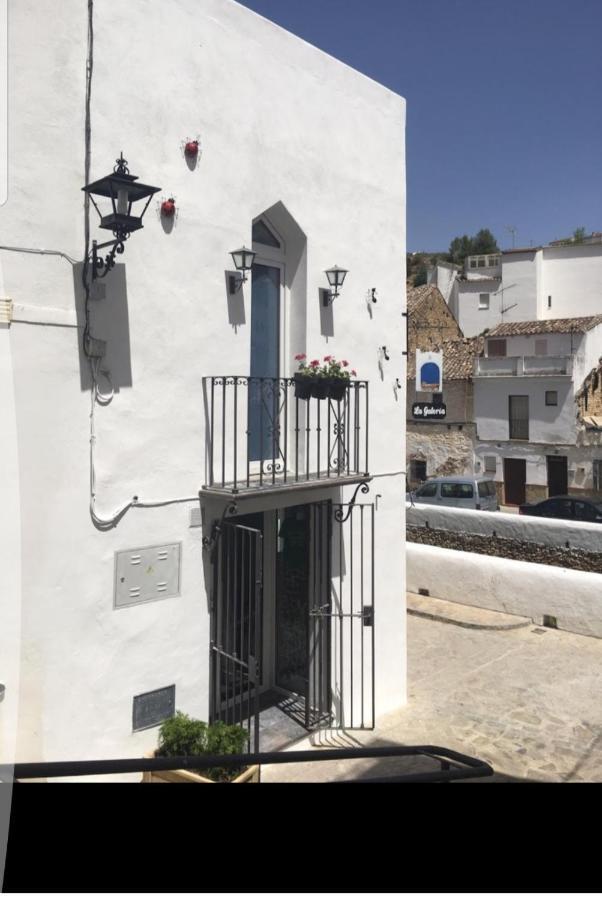 Ferienwohnung El Nido De La Galeria Setenil De Las Bodegas Exterior foto