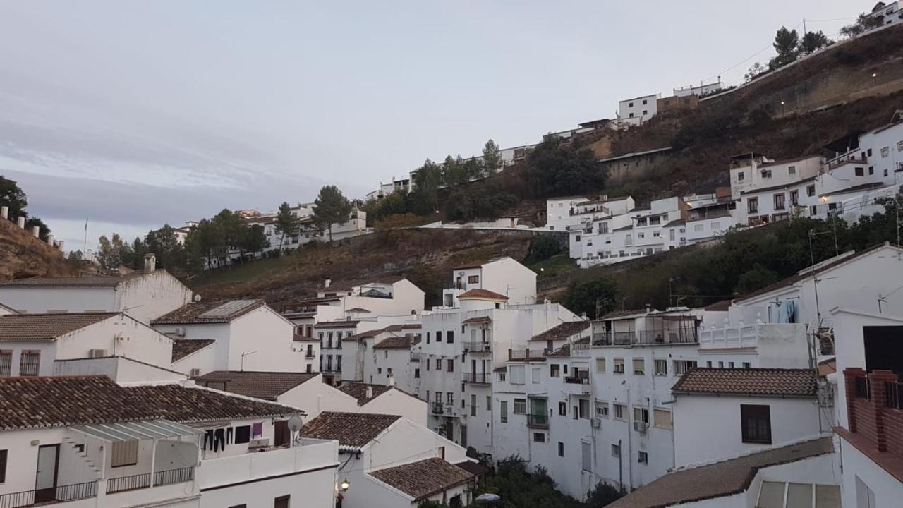 Ferienwohnung El Nido De La Galeria Setenil De Las Bodegas Exterior foto